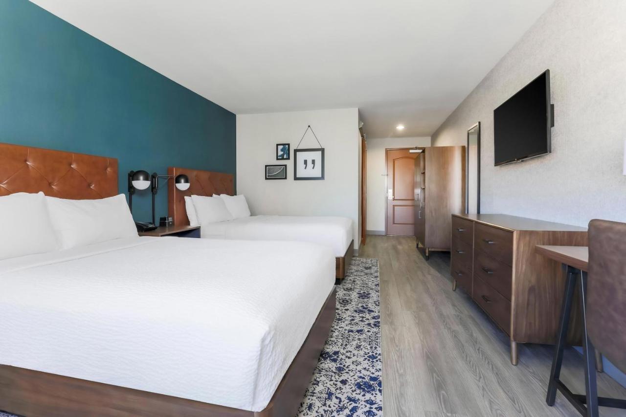 Four Points By Sheraton, Ontario-Rancho Cucamonga Ngoại thất bức ảnh